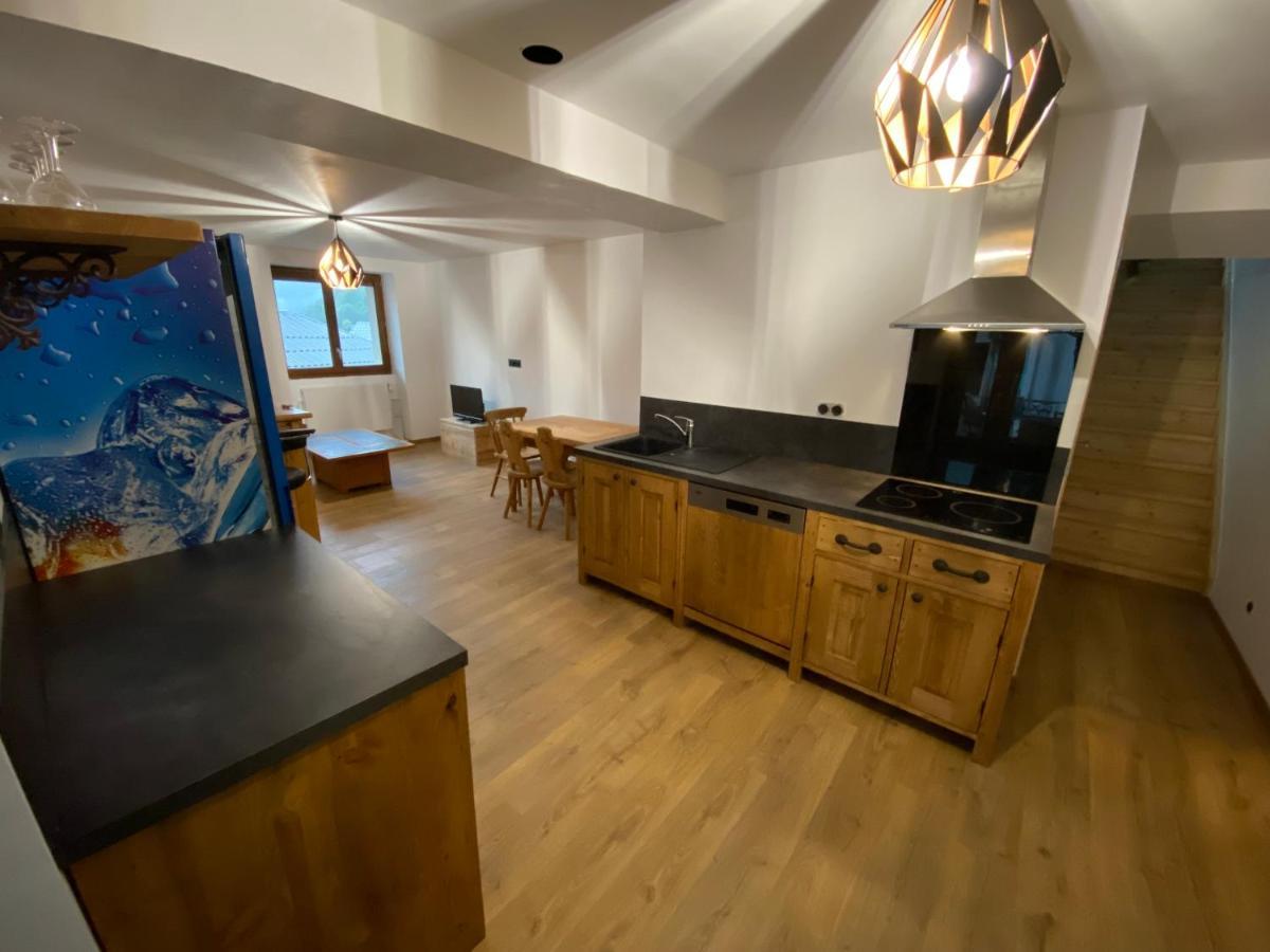 Appartement 75M2 Duplex Au Coeur Du Village De Queige 外观 照片